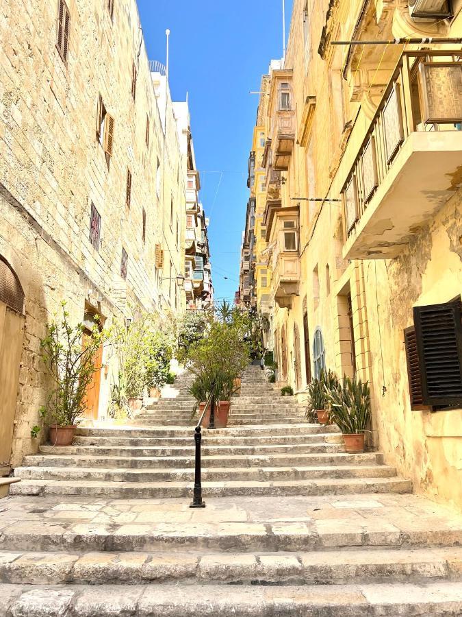 Modern Central 2Br Flat In Valletta By Arcobnb 외부 사진
