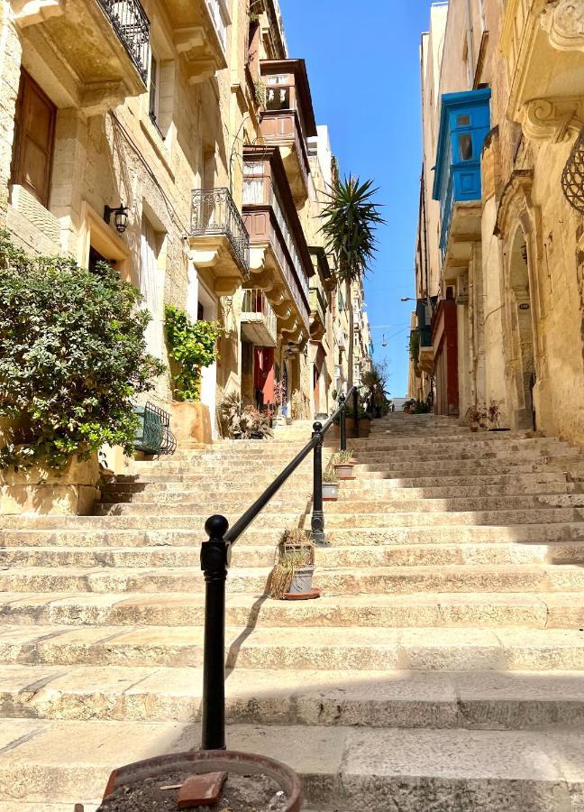 Modern Central 2Br Flat In Valletta By Arcobnb 외부 사진