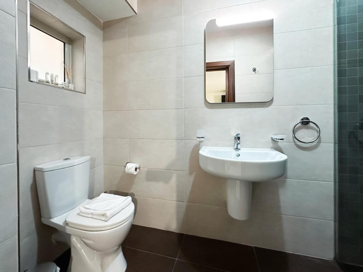 Modern Central 2Br Flat In Valletta By Arcobnb 외부 사진