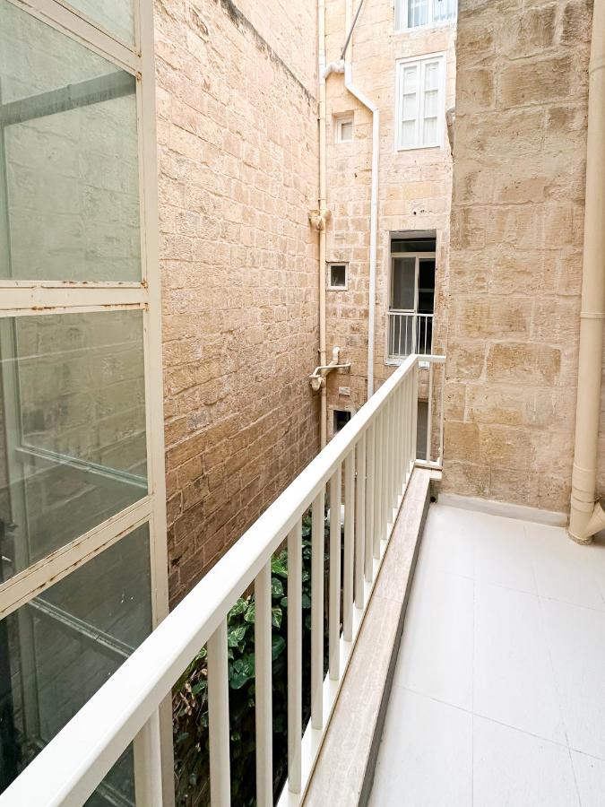 Modern Central 2Br Flat In Valletta By Arcobnb 외부 사진